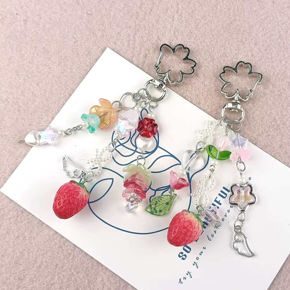 Cute Bear Strawberry Beaded Phone Chain Y2K Coquettish Fairytale Lily of the Valley Keychain Handbag Keypendant Accessories Gift